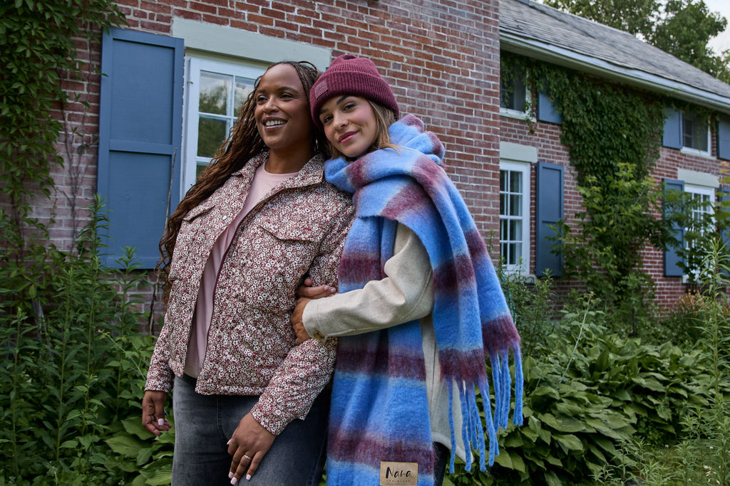 #AOP25 CREAM AND BURGUNDY