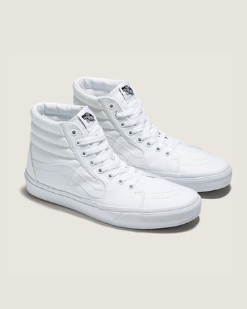 TRUE WHITE