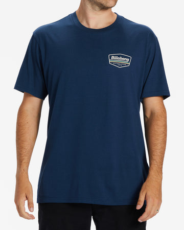 WALLED T-SHIRT