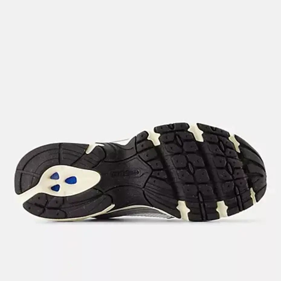 SILVER METALLIC/BLACK CEMENT