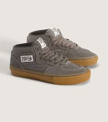 WALNUT/GUM
