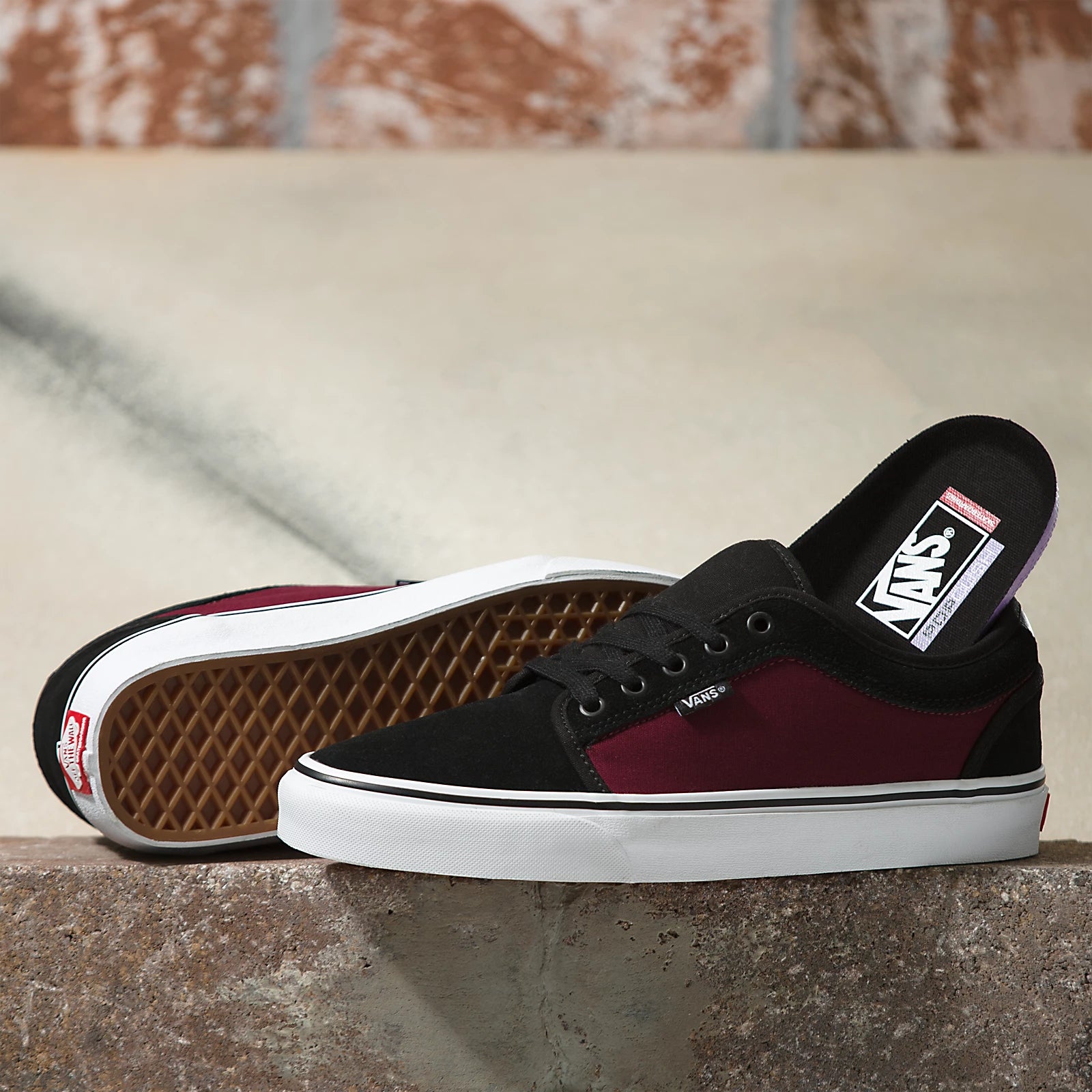 CHUKKA LOW