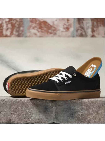 CHUKKA LOW - BLK/BLK/GUM